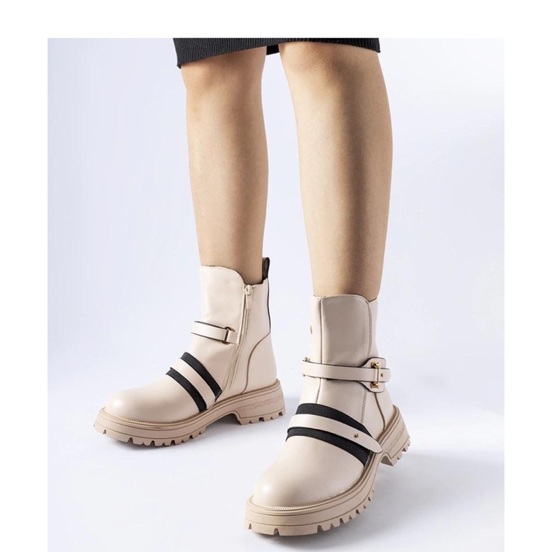 Béžové zateplené kozačky značky Laderoute - Solea béžový 1 Béžové zateplené kozačky značky Laderoute - Solea béžový 1