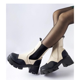 Béžové a černé masivní nazouvací kotníkové boty značky Mafalda - Solea béžový 1