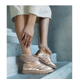 Zlaté zateplené sněhule s manžetou Caellita - Solea 1