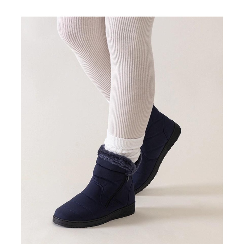 Námořnické modré sněhule zdobené kožíškem modrý 1