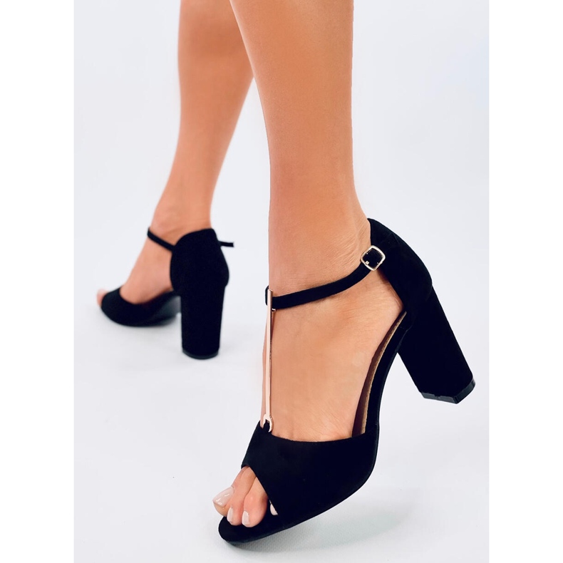 Ferdi Black sandály na vysokém podpatku se zlatým zdobením černá 2