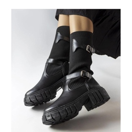 Černé stylové kozačky s elastickým svrškem černý 1