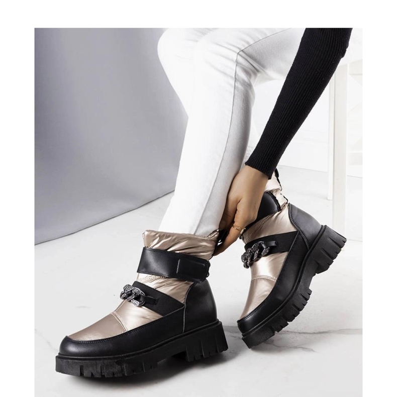 Zlaté sněhule s řetízkem Ephraim - Solea 1