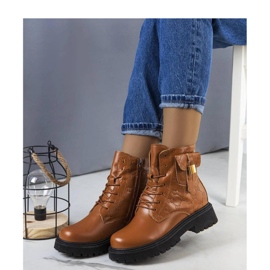 Hnědé zateplené kozačky značky Coal - Solea hnědý 1