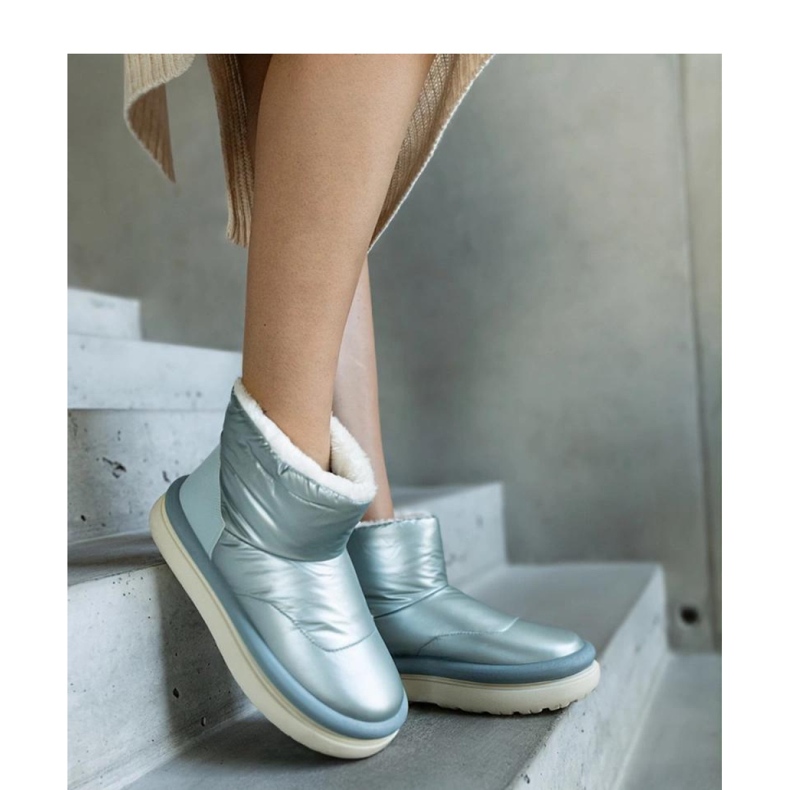 Světle zelené teplé sněhule na platformě Cores - Solea zelená 2