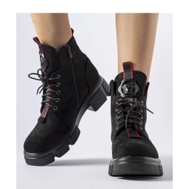 Černé kotníkové boty zdobené červeným lemováním Monrency - Solea černá 1