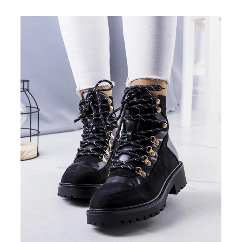 Černé zateplené pracovní boty, Leneo - Solea černá 1