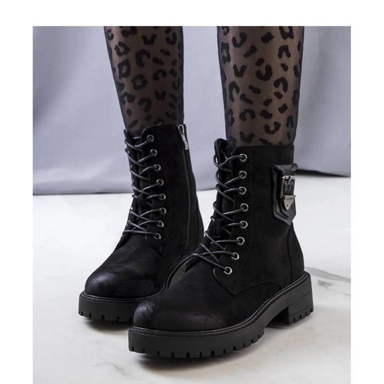 Lapače černého semiše černý 1