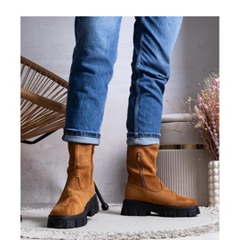 Hnědé kotníkové boty na platformě hnědý 1