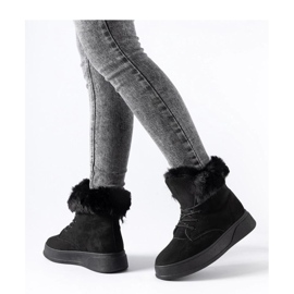 Černé sněhule na platformě černý 1