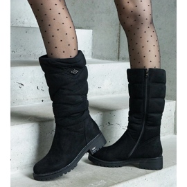 PA1 Černé zateplené kozačky od Jaelynn černá 2