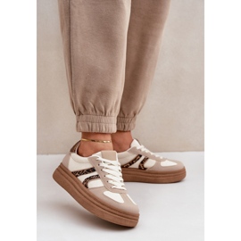 Sportovní boty na platformě Model 8912 Béžová béžový 1