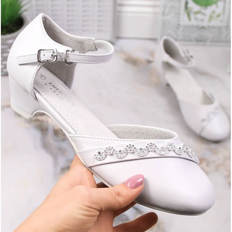 Bílé baleríny American Club Jr. AM914 na čepici bílý 1