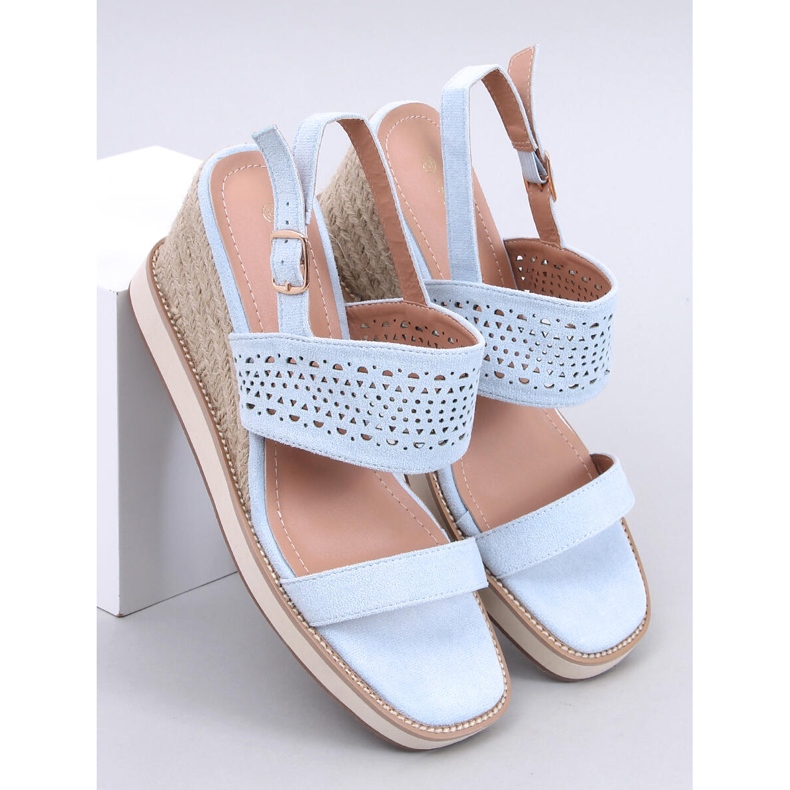 Openwork espadrilles na modrých klínech 1