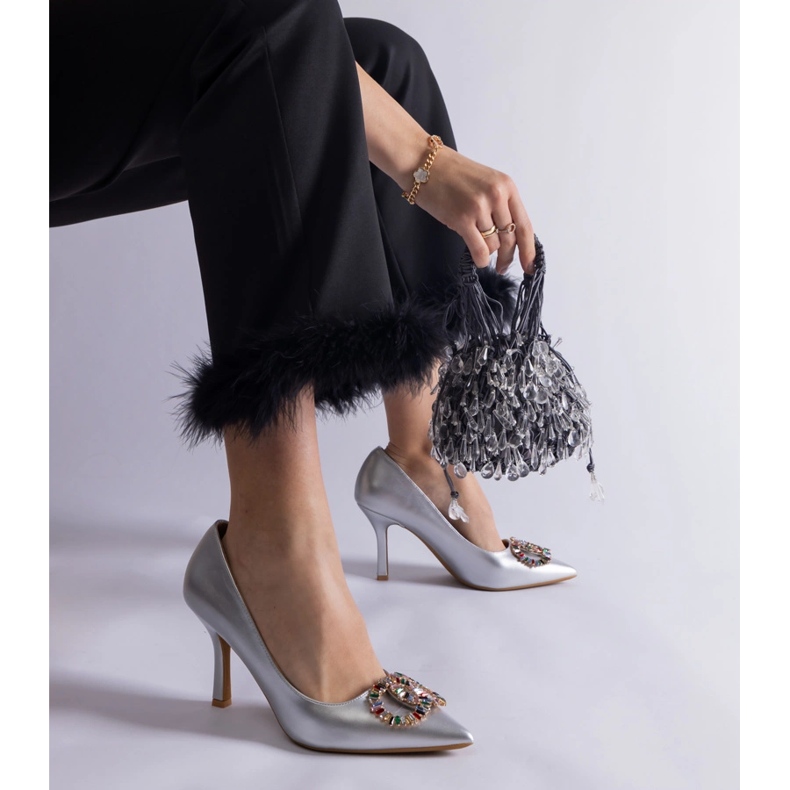 Stříbrné vysoké podpatky zdobené barevnými zirkony stříbrný 1