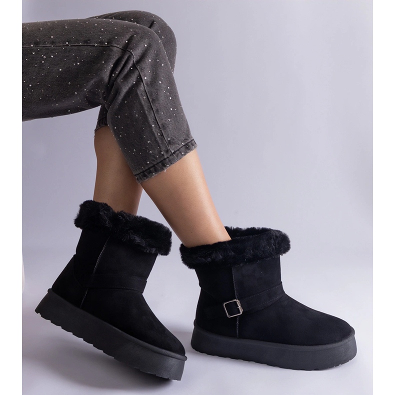 Inna Černé zateplené sněhule zdobené kožíškem černá 2