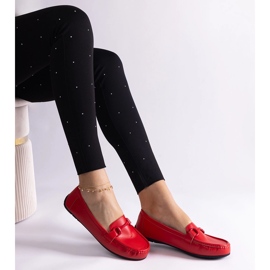 Červené klasické mokasíny vyrobené z eko kůže 1 Červené klasické mokasíny vyrobené z eko kůže 1