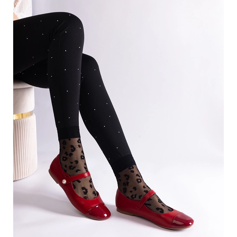 Červené balerínky s patentovanou špičkou, zapínání na suchý zip 1 Červené balerínky s patentovanou špičkou, zapínání na suchý zip 1