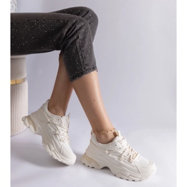 Béžové sportovní tenisky na masivní podešve béžový 2