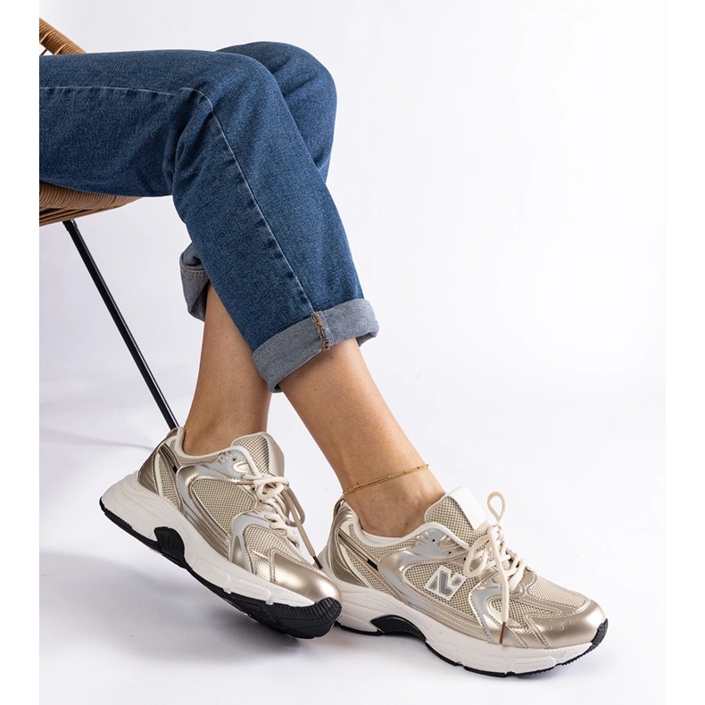 Zlaté klasické sportovní tenisky zlatý 2 Zlaté klasické sportovní tenisky zlatý 2