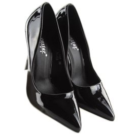 Černě lakované dámské vysoké podpatky LL-89P Black černý 1