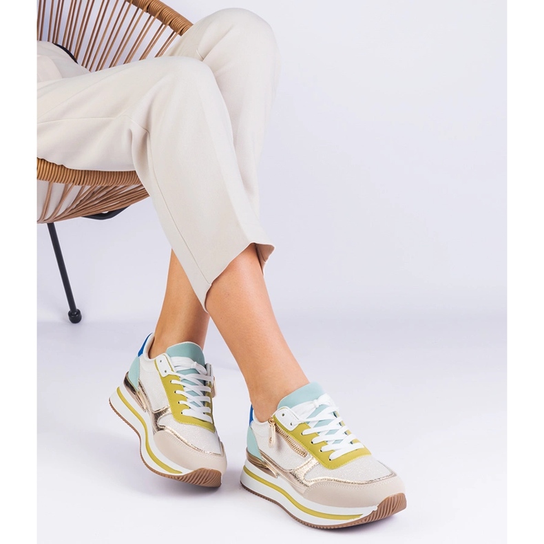 Zelené sportovní tenisky na platformě se zlatým vložením zelená 2 Zelené sportovní tenisky na platformě se zlatým vložením zelená 2