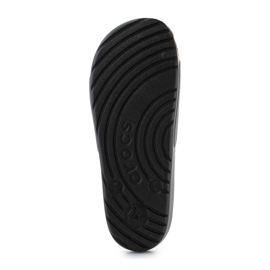 Žabky Crocs Slide 210088-001 černá 7