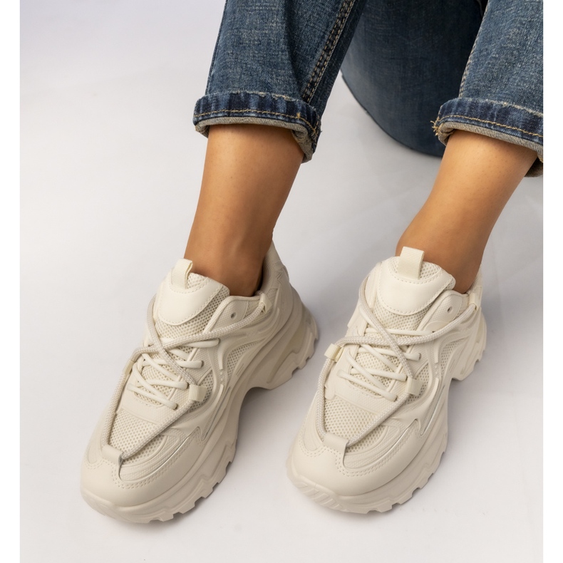 Béžové sportovní tenisky žen béžový 1