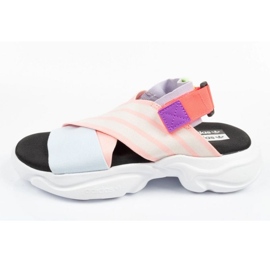 Sandály Adidas Magmur Sandal FV1214 bílý 6