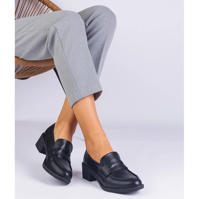 Černá ekologická čerpadla na nízkém sloupku 2