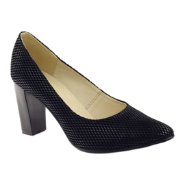 Černá čerpadla na liště 138 1 Černá čerpadla na liště 138 1