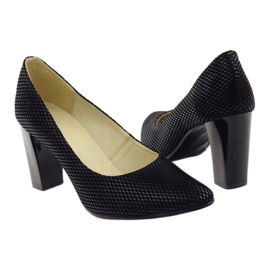 Černá čerpadla na liště 138 3 Černá čerpadla na liště 138 3