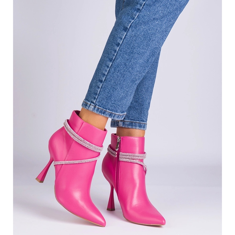 Růžové boty na vysoké patě zdobené zirkony růžový 1