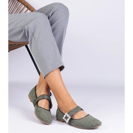 Zelené baleríny zdobené přezkou s krystaly zelená 1 Zelené baleríny zdobené přezkou s krystaly zelená 1