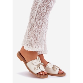 Pantofle s dekorací Natural Leather Zazoo 3667 White bílý 1 Pantofle s dekorací Natural Leather Zazoo 3667 White bílý 1