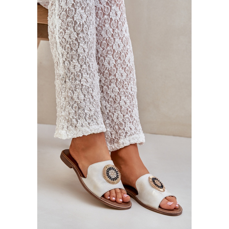 Lewski Shoes Kožené žabky s plochou s plochou lewski 3047/o -golden otře zlatý 1