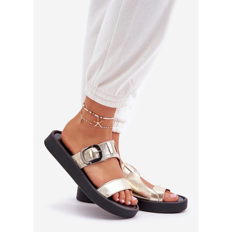 Dámské kožené pantofle na platformě Zazoo 3024 zlatý 1