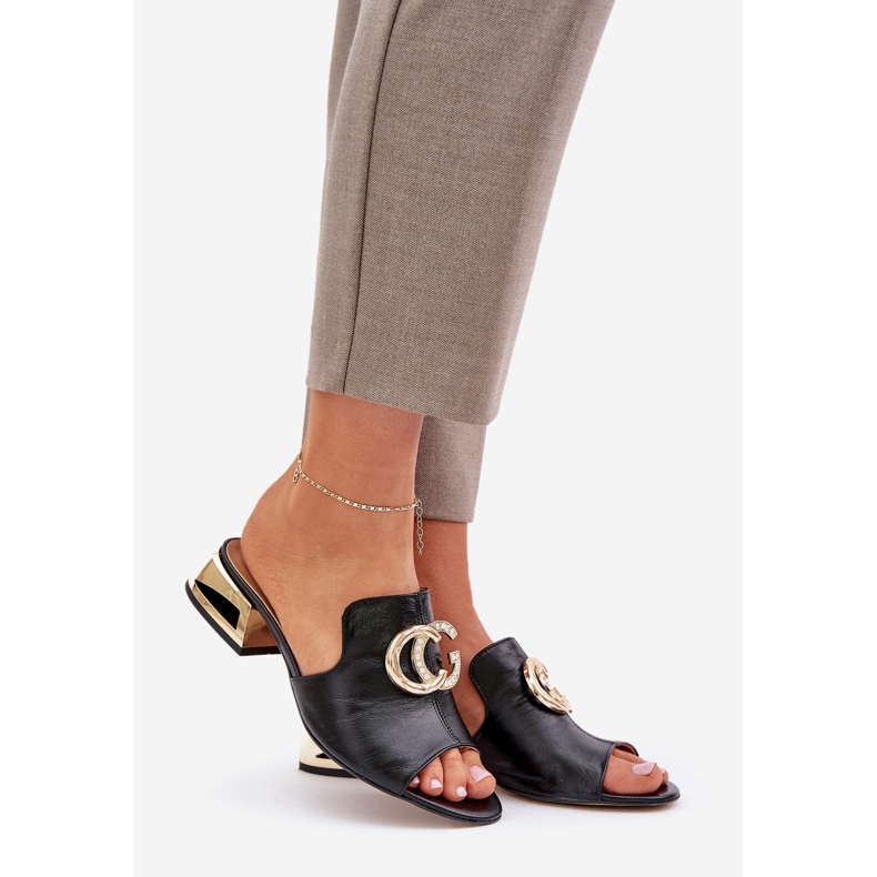 Elegantní kožená ženská nízká -Heels Laura Messi 2874 Black černá 1