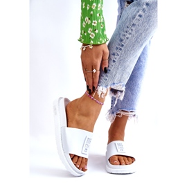 Dámské pantofle Big Star LL274428 Bílé bílý 2