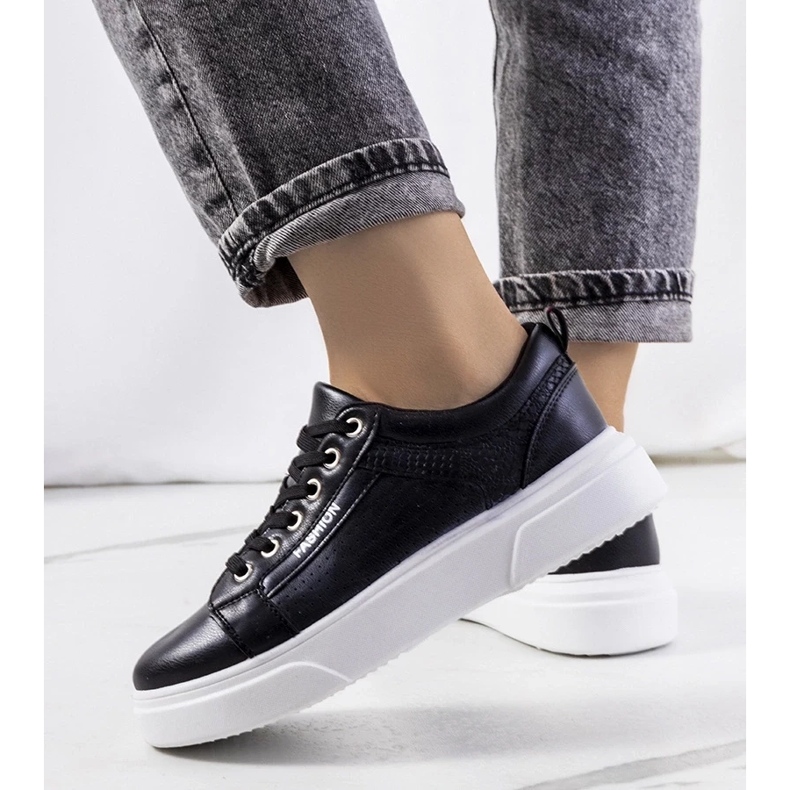 D/GMR Černé tenisky na silné podrážce Louisiana černá 2