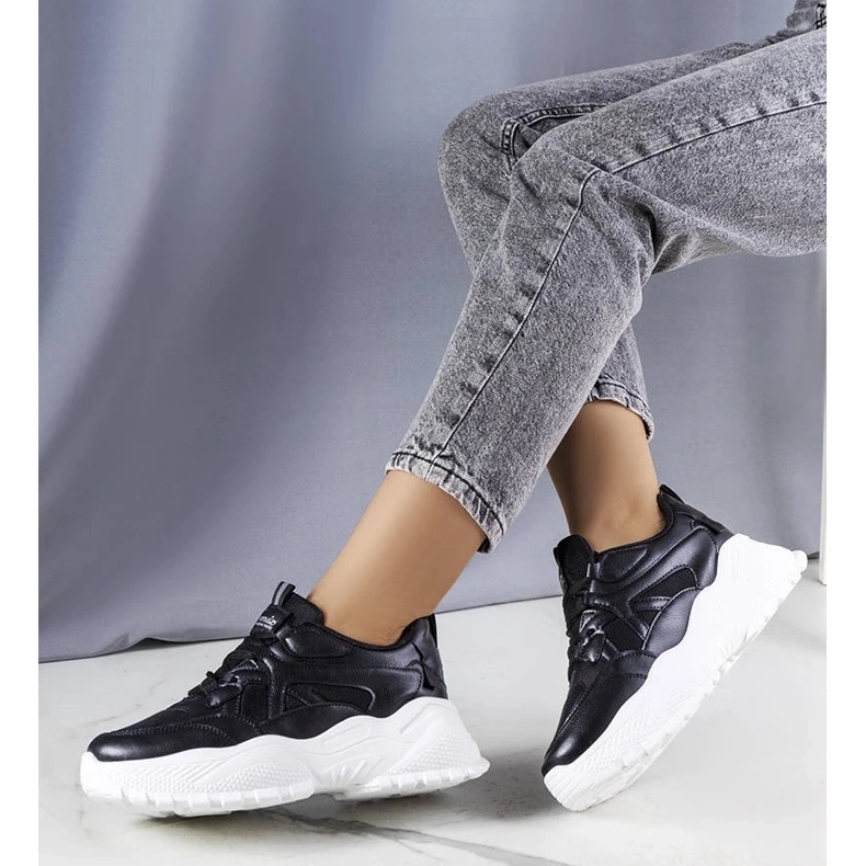 D/GMR Černé tenisky na masivní podrážce Lorene černá 1 D/GMR Černé tenisky na masivní podrážce Lorene černá 1