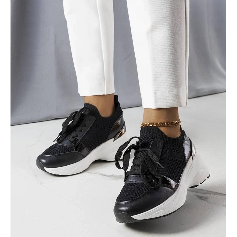 D/GMR Černé tenisky na klínku od Ann černá 2 D/GMR Černé tenisky na klínku od Ann černá 2