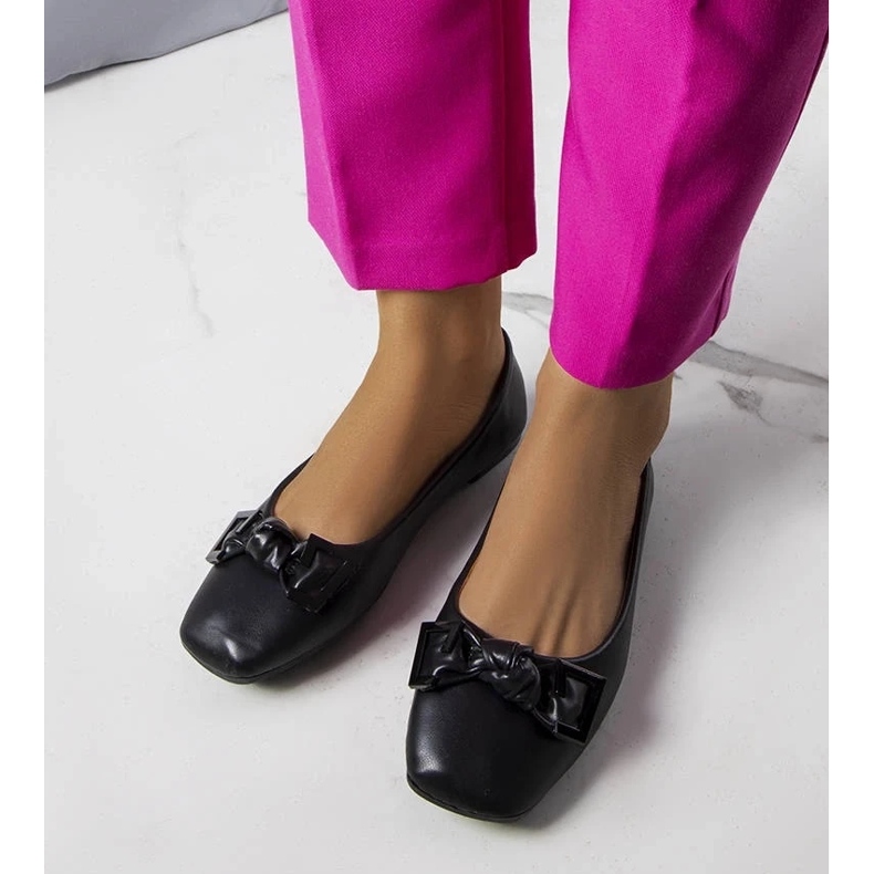 D/GMR Černé balerínky s mašlí od Tabithy černá 2 D/GMR Černé balerínky s mašlí od Tabithy černá 2