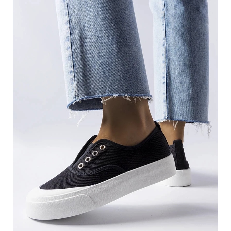 D/GMR Černé slip-on tenisky od Rabican černý 2