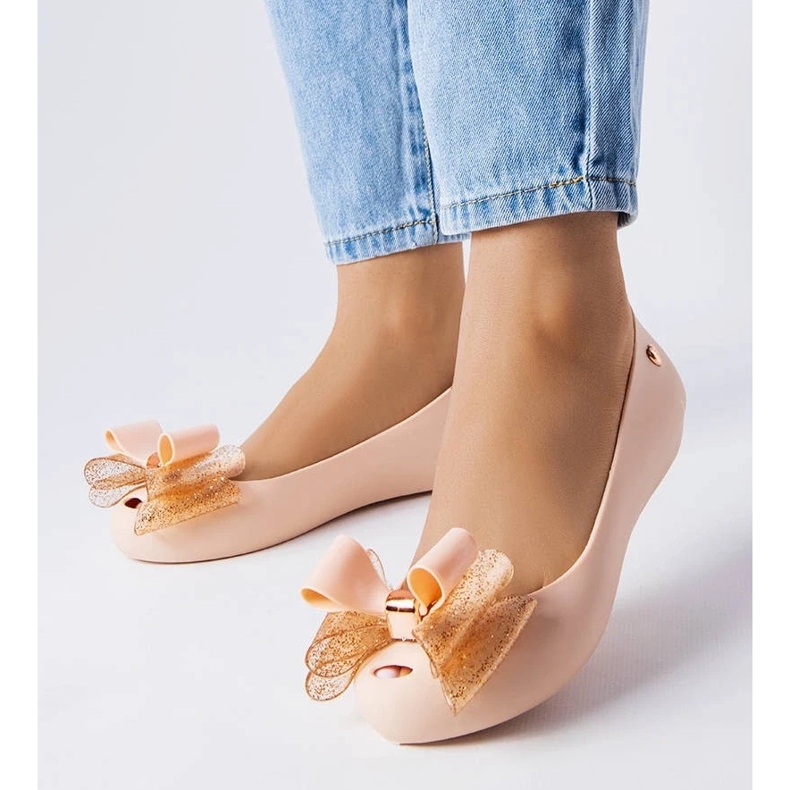 D/GMR Béžové balerínky od Jerome s mašlí béžový 1 D/GMR Béžové balerínky od Jerome s mašlí béžový 1