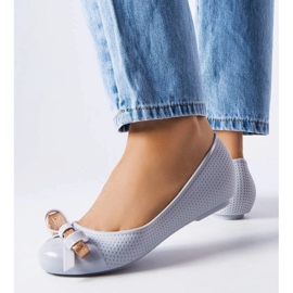 D/GMR Šedé balerínky zdobené mašlí Harlingen šedá 2 D/GMR Šedé balerínky zdobené mašlí Harlingen šedá 2