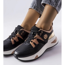 D/GMR Černé a zlaté tenisky Vinceza černá 2