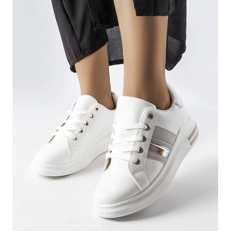 D/GMR Bílé tenisky na platformě Sacaton 1