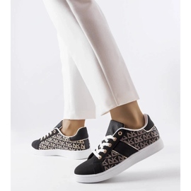 D/GMR Černé tenisky zdobené monogramem Bolduc černá 2