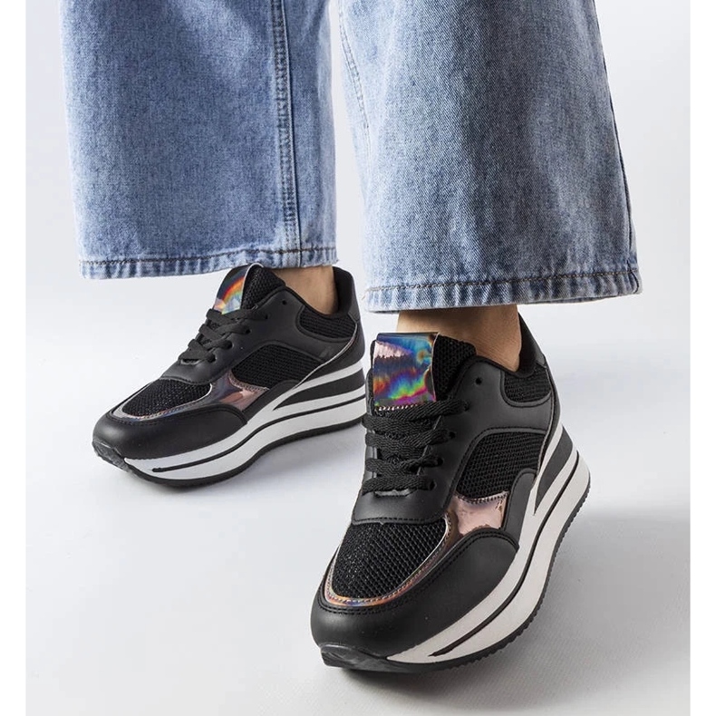 D/GMR Černé tenisky na tlustém podrážce Ethel černá 1